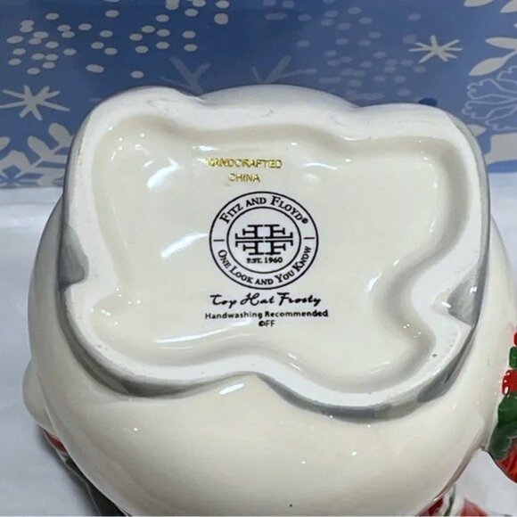 Fitz and Floyd Christmas Snowman 12 oz. Mug Red & Green Accents Scarf Handle - Picture 5 of 6